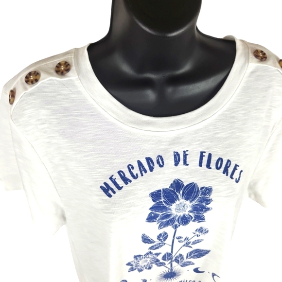 Trueselfs, Women's White Tee w/blue writing on the front of shirt and buttons!!! - Picture 8 of 8